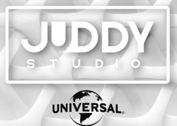 Universal and Thimoj have done it! Pixar on the case too!